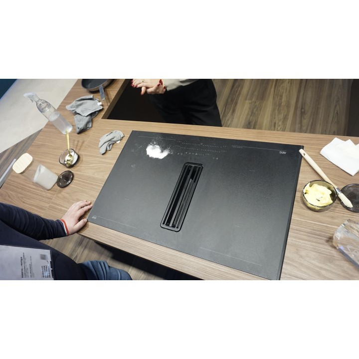 Table aspirante AEG NCP84C01AZ