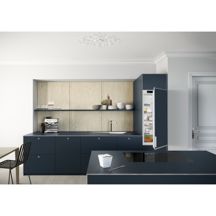 Réfrigérateur avec panneau décoratif Liebherr DRe 4101 Pure vue 4