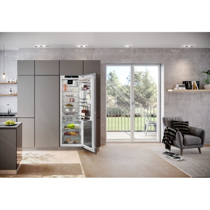 Réf. Encastr. avec BioFresh Professional /  AutoDoor Liebherr IRBAc 5190 Peak BioFresh vue 4